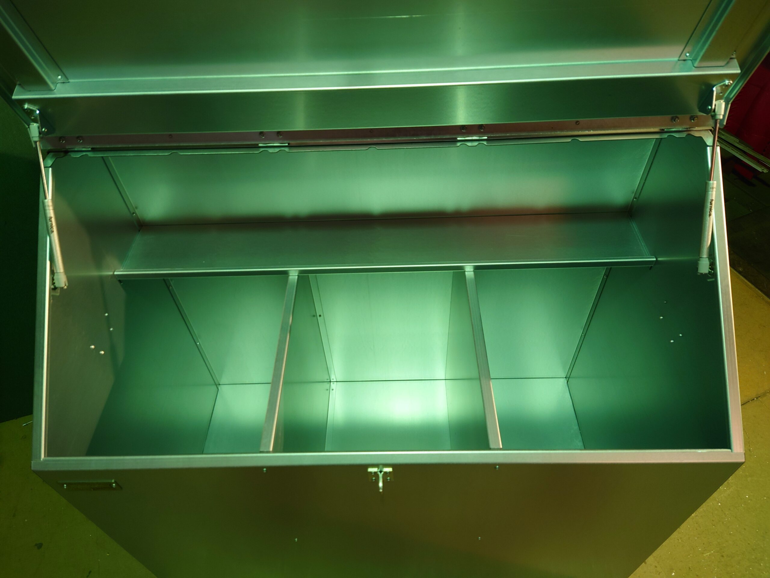 Sloped 3 compartment Feed Storage Bin - Image 3